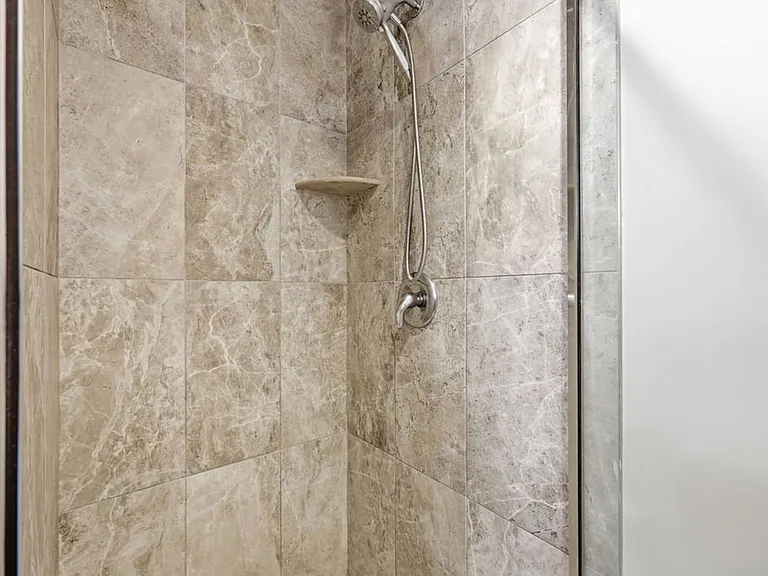 7733 Falcon Rest Cir — Photo 25