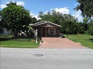 3813 W Bay Ave, Tampa, FL 33616