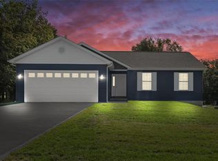 909 Gimli Ln, Wright City, MO