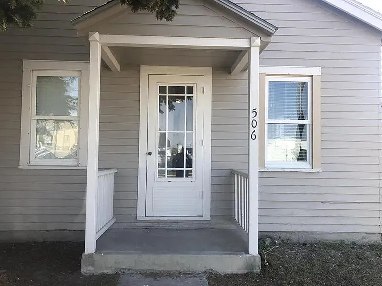 506 N Roberts St — Photo 3