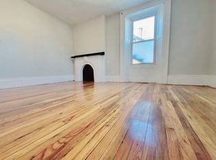 73 Nesmith St APT 2, Lowell, MA 01852