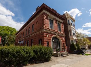 324 3rd St, Troy, NY 12180