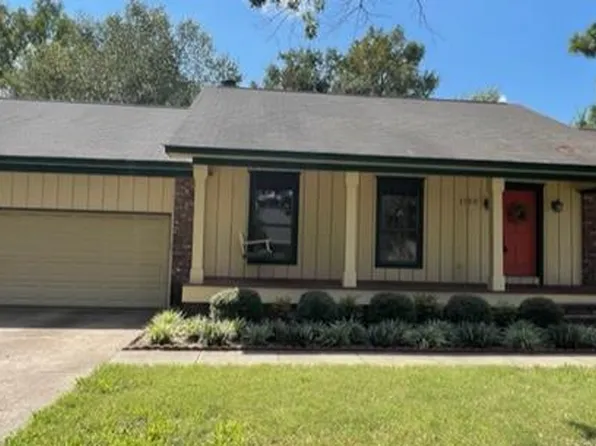 1759 Palmyra Dr, Greenville, MS 38701