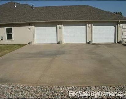 4th image of 4107 N Hungate Ln #4030