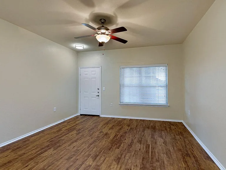 2700 Oak Moor Rd — Photo 13