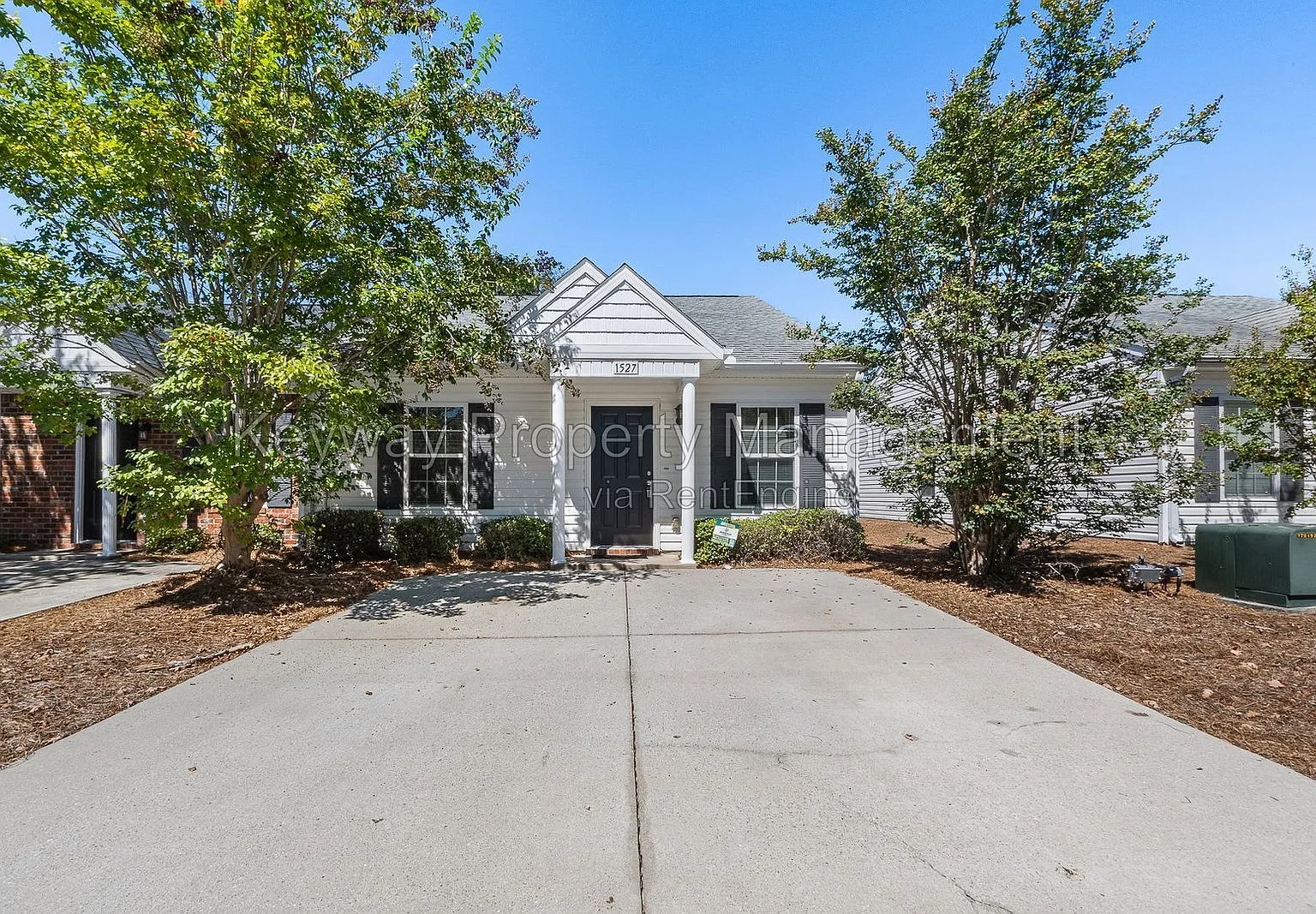 2 bed, 2.0 bath, 1092 sqft, $1,385 — Photo 1