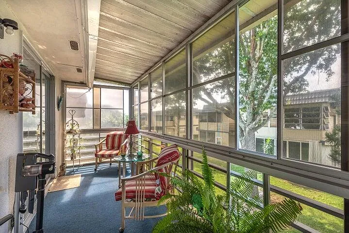 657 Brittany N — Photo 24