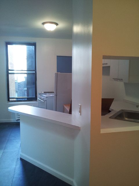 1st image of 200 W 80th St APT 5S