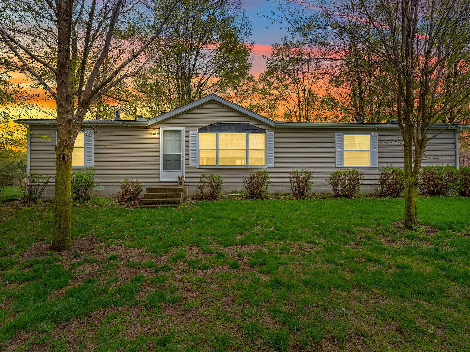 11202 Gregg St, Morenci, MI 49256 Zillow