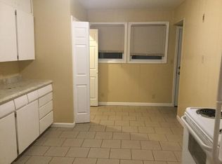 613 NE Grattan St, Topeka, KS 66616