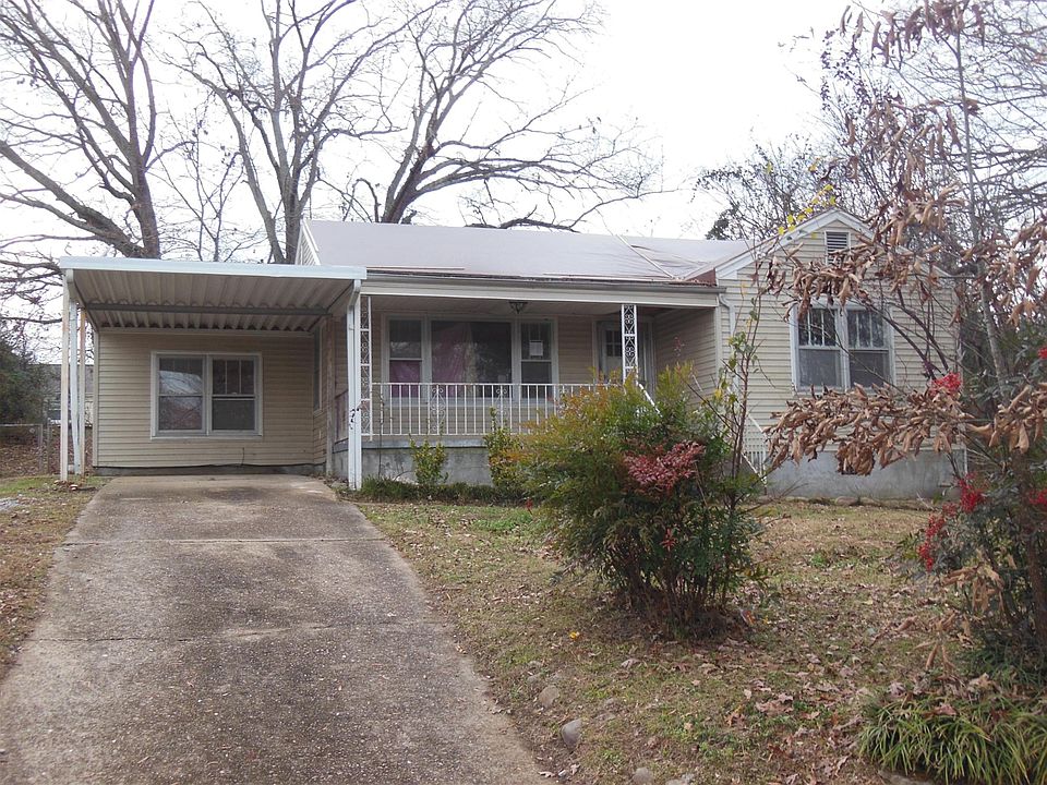 1st image of 119 N Lake Ter