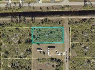 721 Greenwood Ave, Lehigh Acres, FL 33972