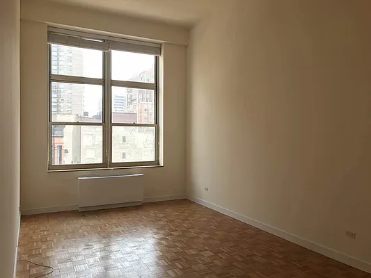 Rented by Century 21 New Golden Age Realty | media 15