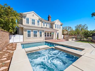 8 Hampshire Ct, Ladera Ranch, CA 92694