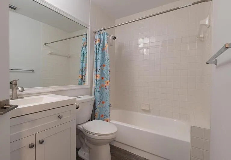 10651 Buttonwood Lake Dr — Photo 14
