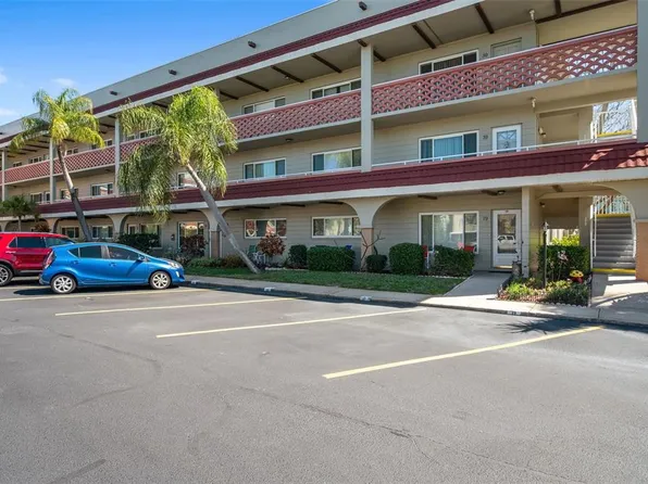 2073 Denmark St APT 37, Clearwater, FL 33763