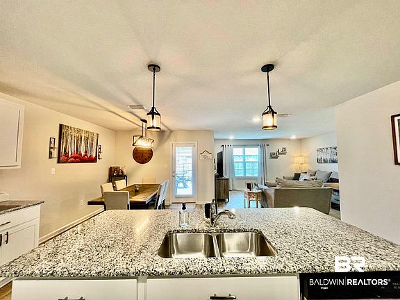 5th image of 26160 Gilmore Way