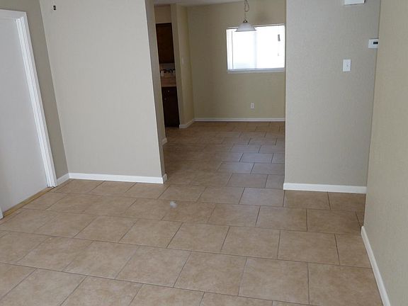 2nd image of 309 Norfolk Dr