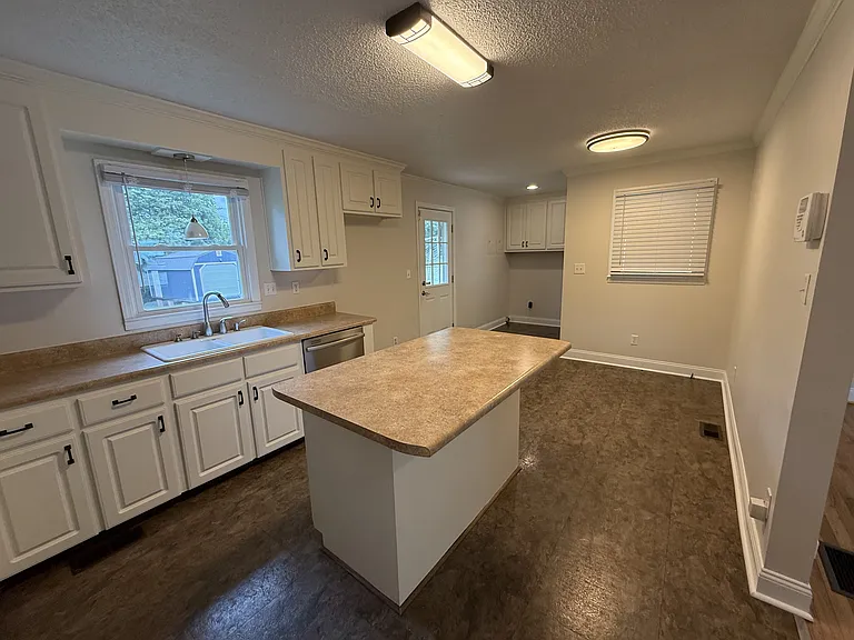 216 Fain Dr — Photo 13
