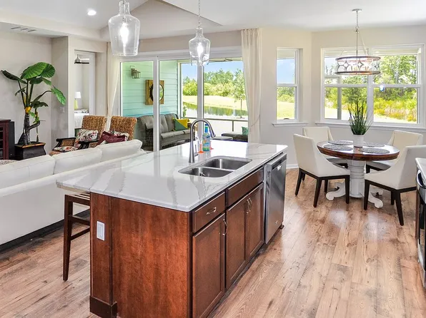 8439 Coral Reef Way, Panama City Beach, FL 32413