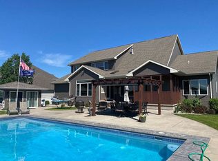 2847 Durham Rd, Green Bay, WI 54311