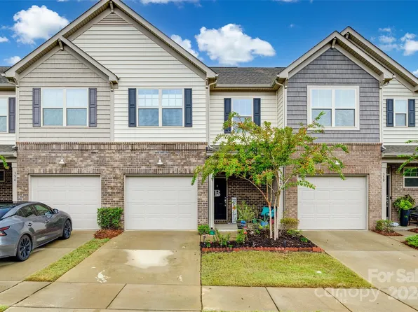 352 Kennebel Pl, Fort Mill, SC 29715