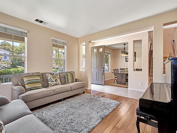 5th image of 27547 Weeping Willow Dr