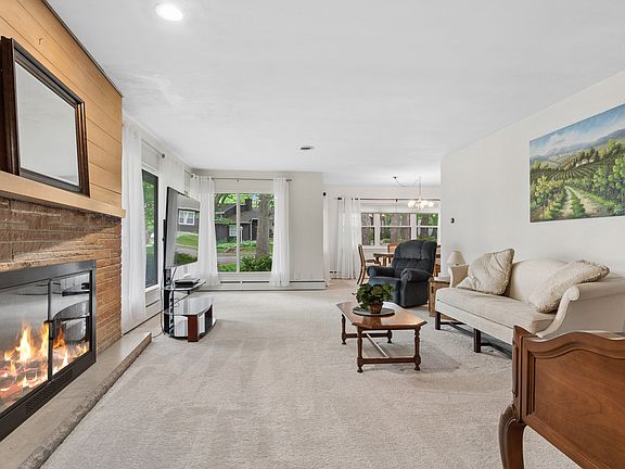 5th image of 1606 Roncevalles Ave