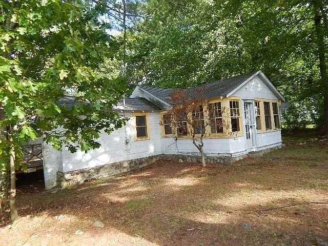 25 Cedar Rd photo 1