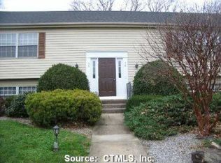 5 Brantwood Dr, Madison, CT 06443