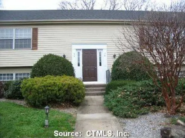 5 Brantwood Dr, Madison, CT 06443