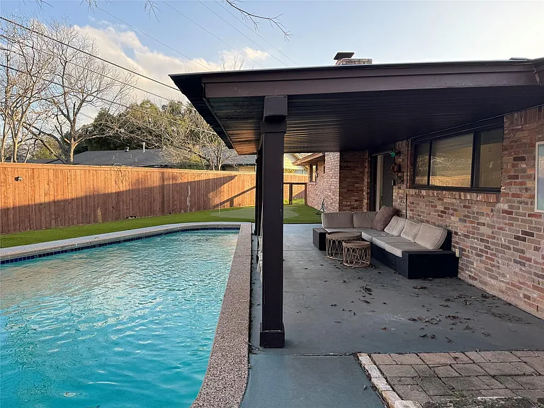 6601 Columbia Dr — Photo 23