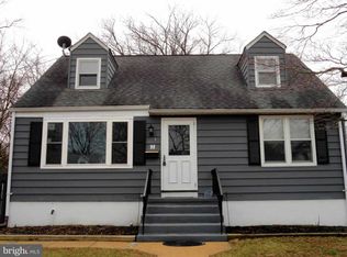 31 Elmore Ave, Hamilton, NJ 08619