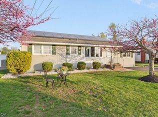 909 Newark Ave, Manville Boro, NJ 08835