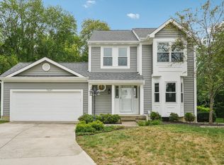 7037 Tradewind Ct, Maineville, OH 45039