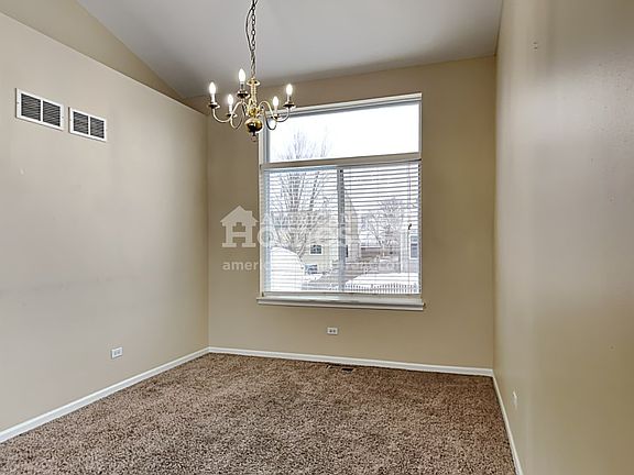 5th image of 2606 Mirage Ave