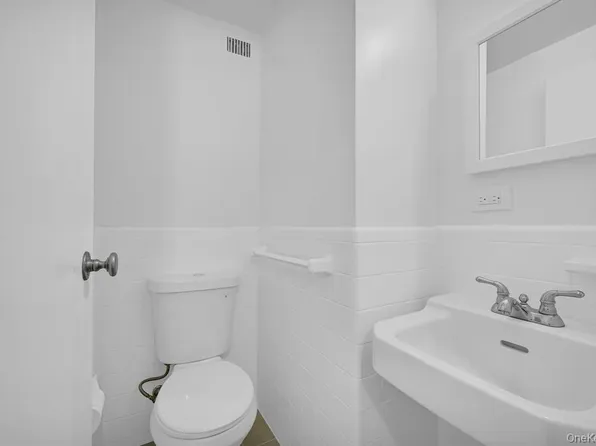 3 Fordham Hill Oval image 19 of 29