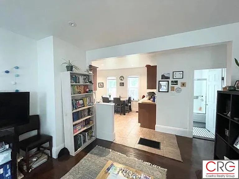21 Granville Ave #1 — Photo 1