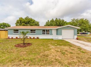 1102 Idlebriar Way, Tarpon Springs, FL 34689