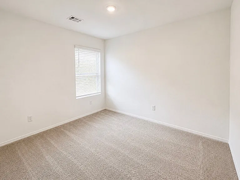 12917 Florence Ln — Photo 9