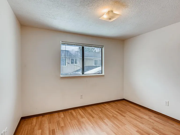 11063 SE Bush St #A — Photo 15