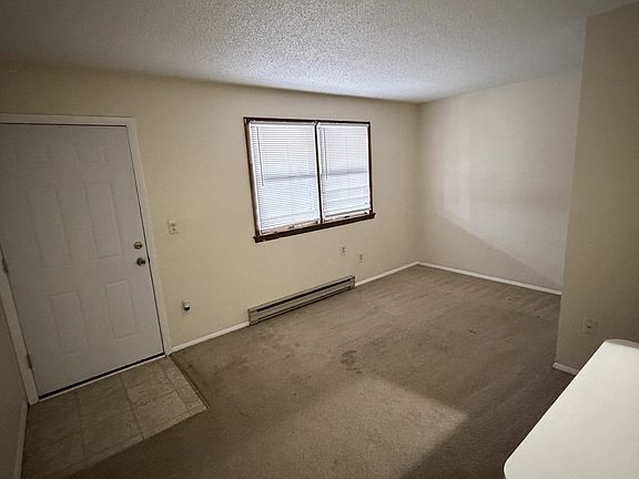 3rd image of 300 S Marshall St APT 9