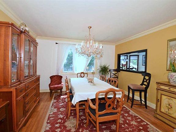 5th image of 4050 Bayberry Ln