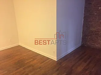 Rented by Best Apartments North Inc