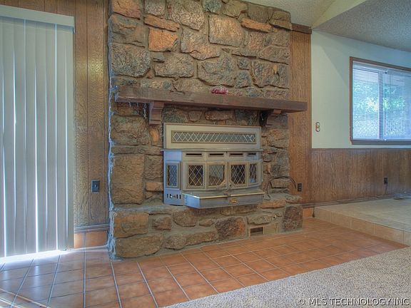 5th image of 6026 S 89th East Ave