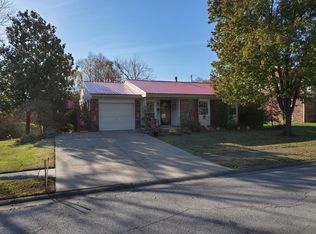 2101 Fairway Ct, New Albany, IN 47150