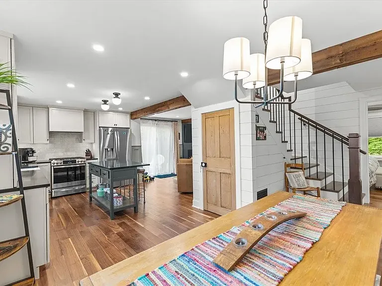 3122 North Ave — Photo 86