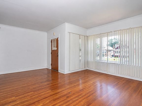 2nd image of 7532 S Indiana Ave