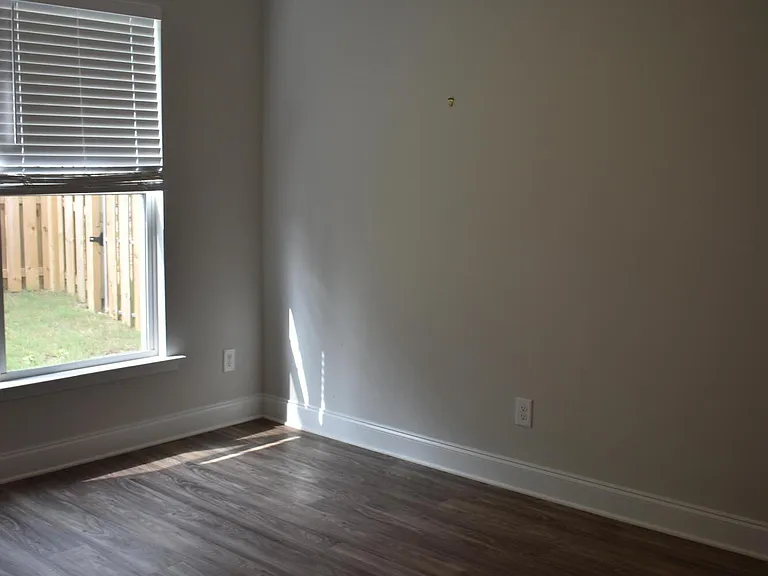 4354 Beautiful Pond Park — Photo 11