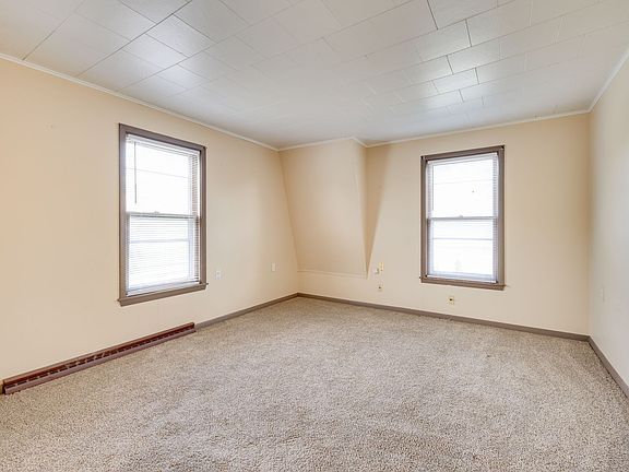 4th image of 632 Wisconsin Ave #C